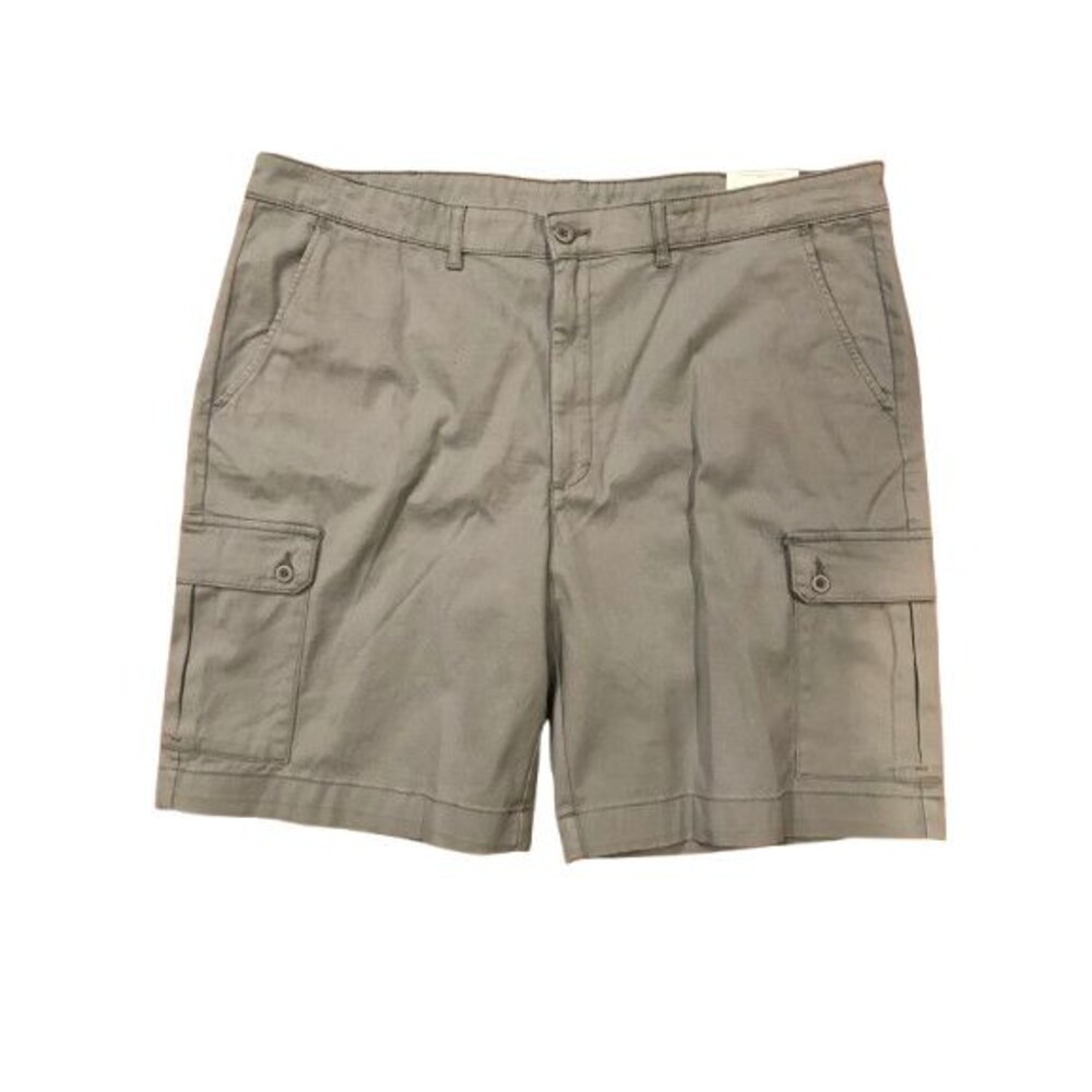 Men's 44 Cargo Shorts St John's Bay 10in inseam Stretch waistband Green